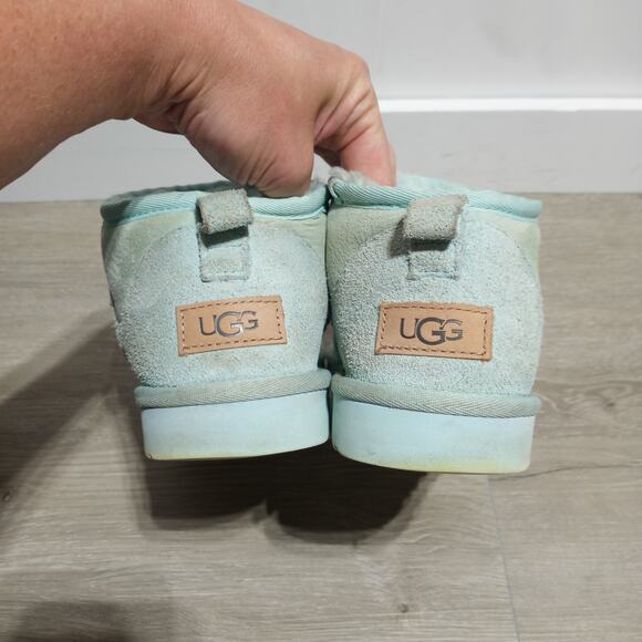 UGG Woman's Classic  Ultra Mini Boots in Mint Green Size 9 - Picture 4 of 10